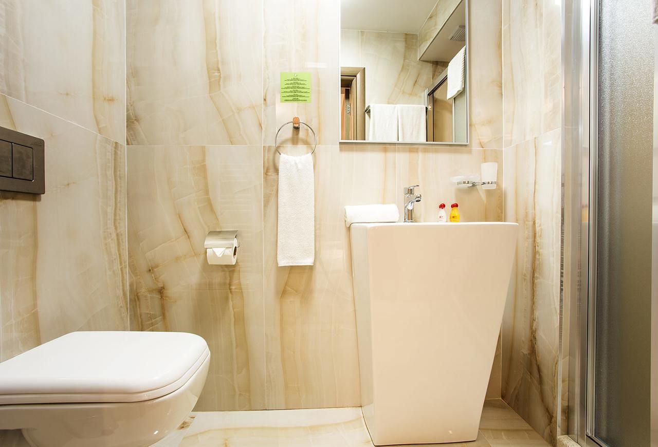 Отель Sofia Place Hotel by HMG София