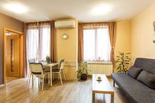 Отель Sofia Place Hotel by HMG София Апартаменты с 1 спальней с диваном-кроватью.-5