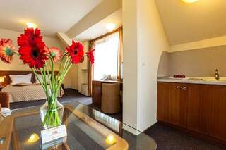 Отель Sofia Place Hotel by HMG София Двухместный номер с 1 кроватью и балконом-1
